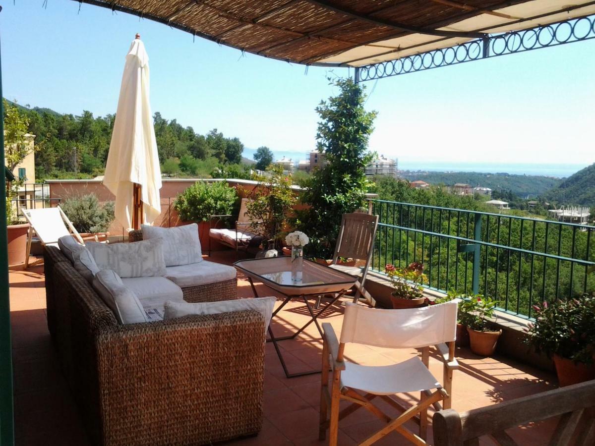 Attico Con Vista Spettacolare Cogoleto Villa Exterior foto